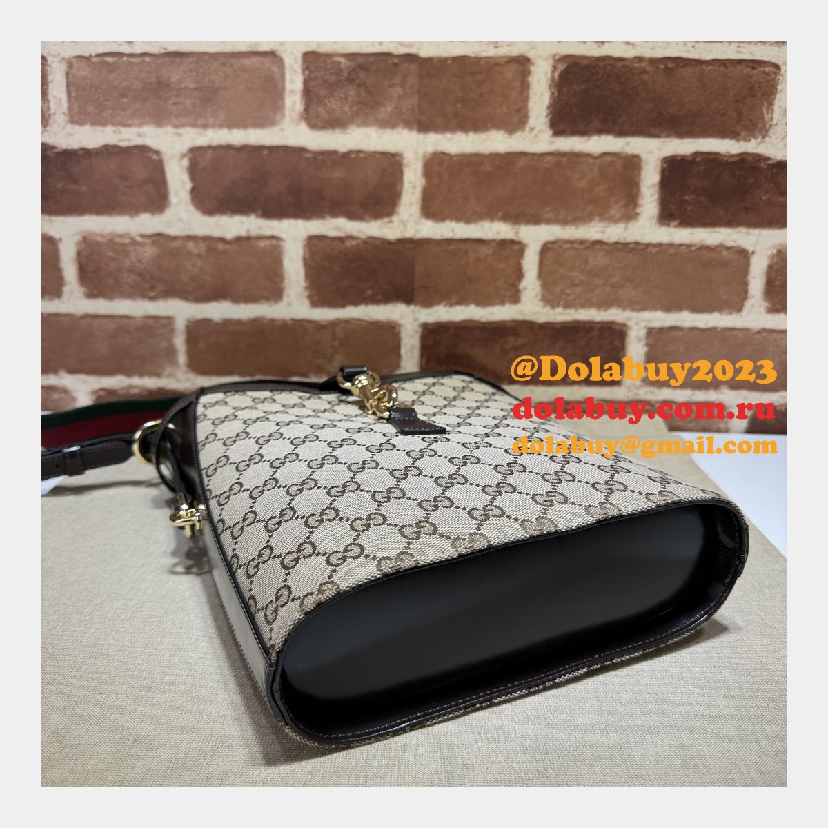 G*u*i 7 star 782911 original bucket shoulder fake bag