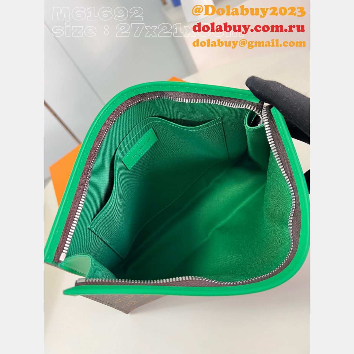pochette voyage copy top quality m61692 l0vis Vvtt0n replica bag