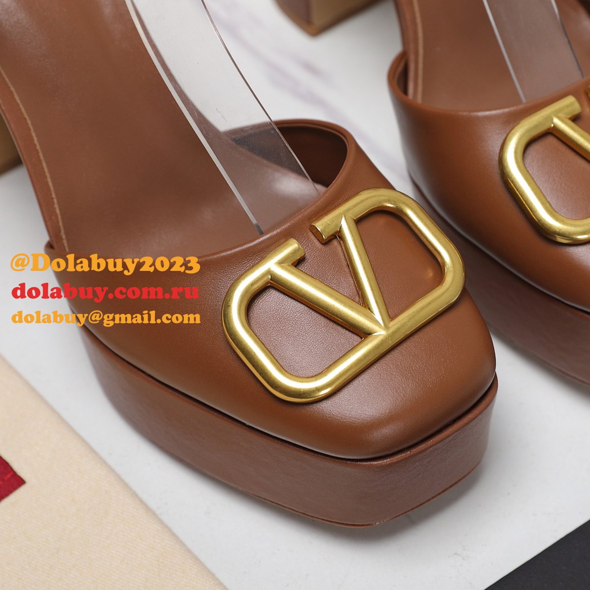 Luxury Valentino Garavani Fashion women shoes