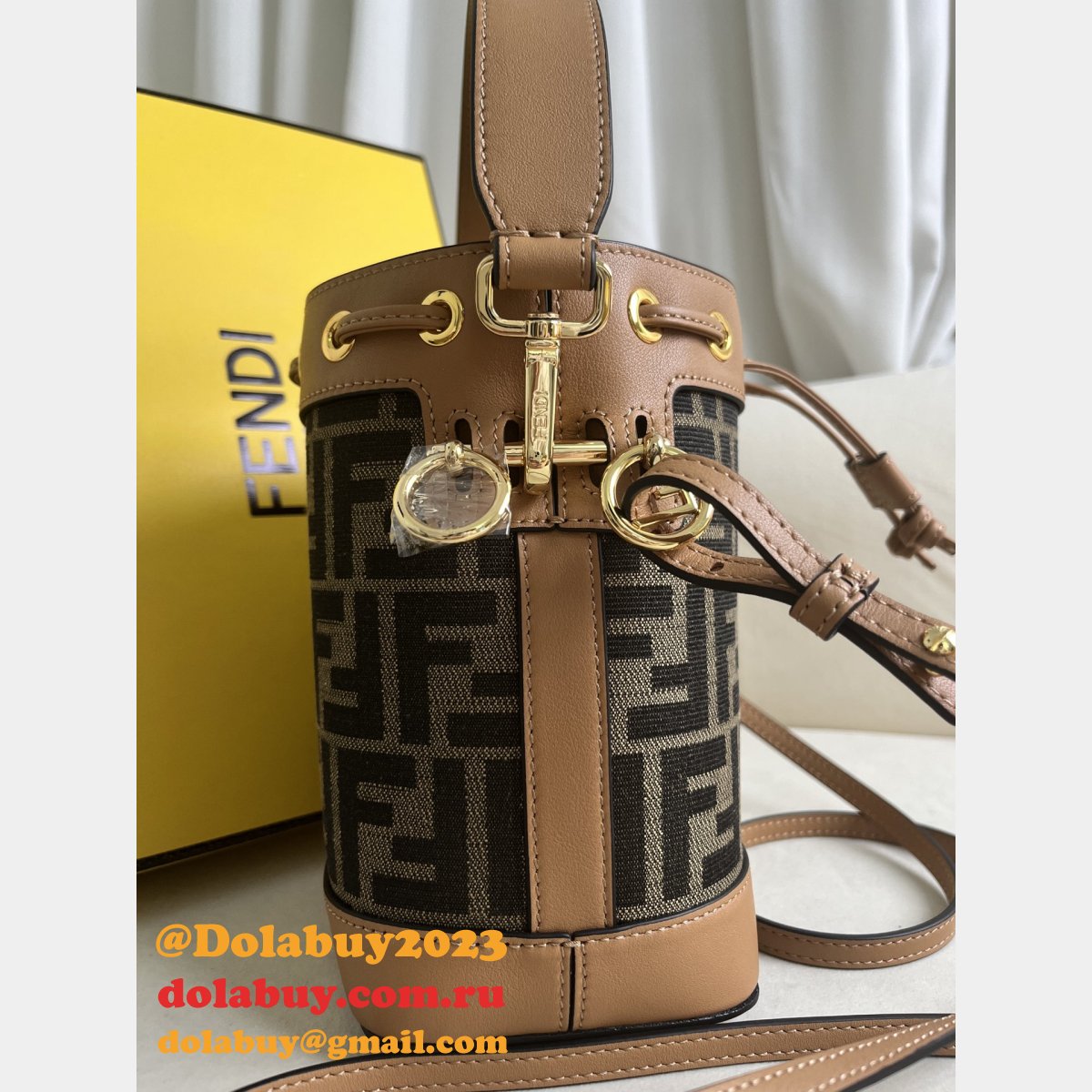 top quality wholesale F**di mon tresor ff small bucket bag