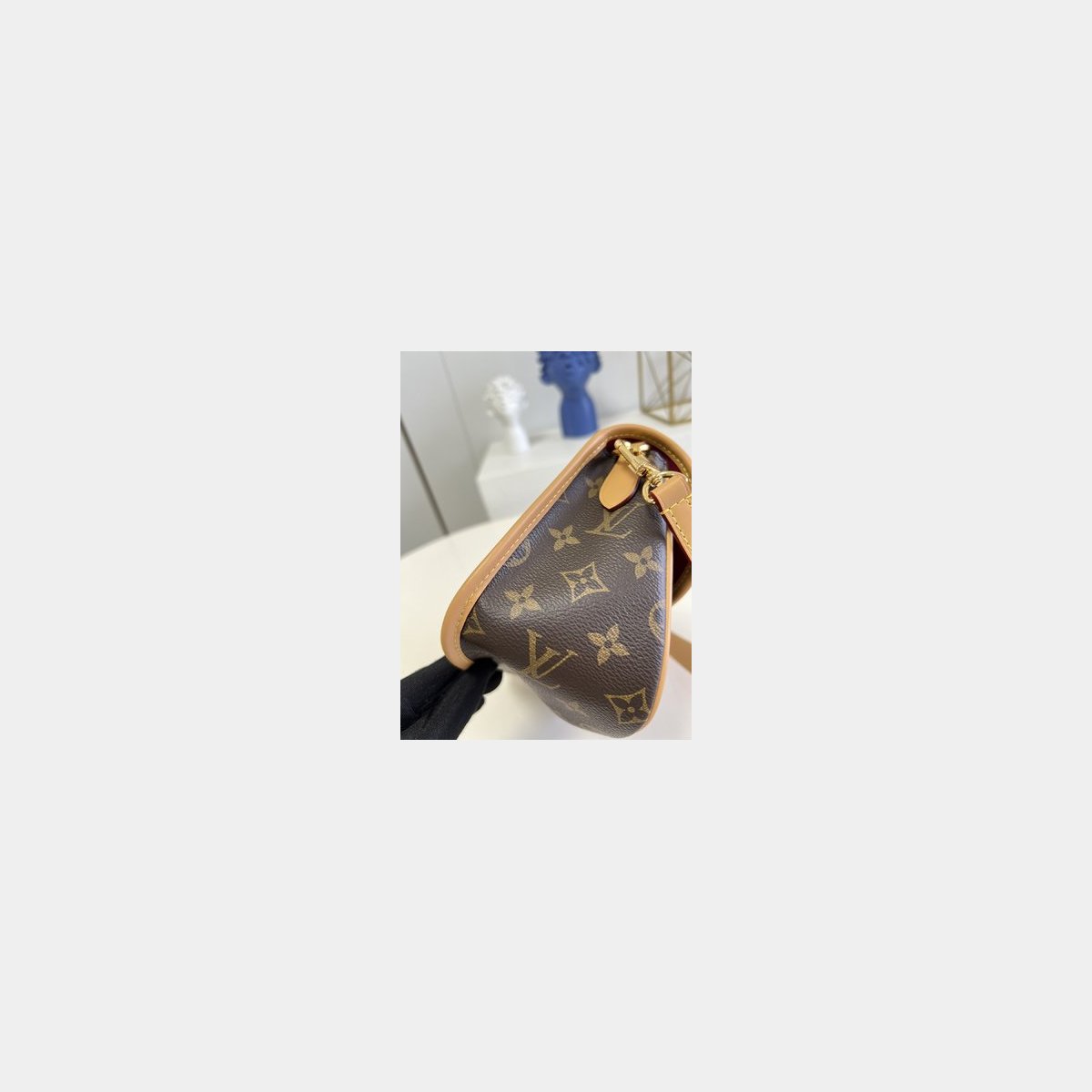 Replica Louis Vuitton Copy Diane Monogram M46049 Fuchsia Bags