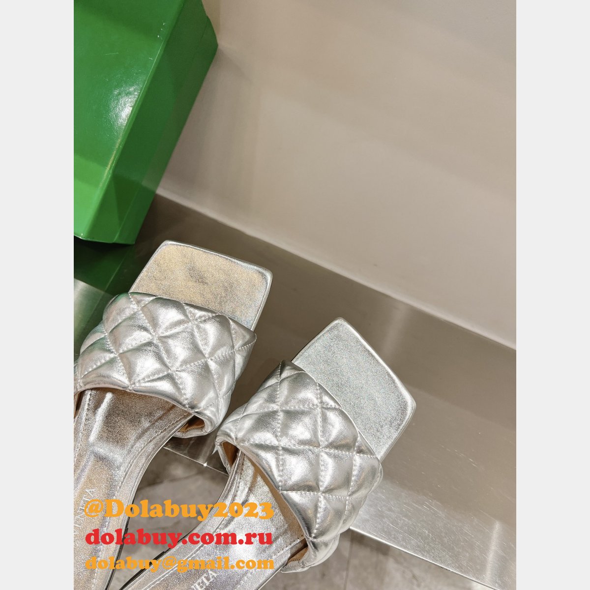 B0tt*ga intrecciato shoulder bag replica sell online best quality
