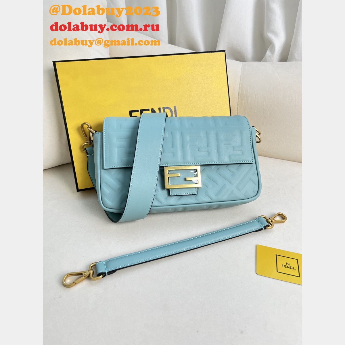 7 star F**di iconic baguette medium bag 211