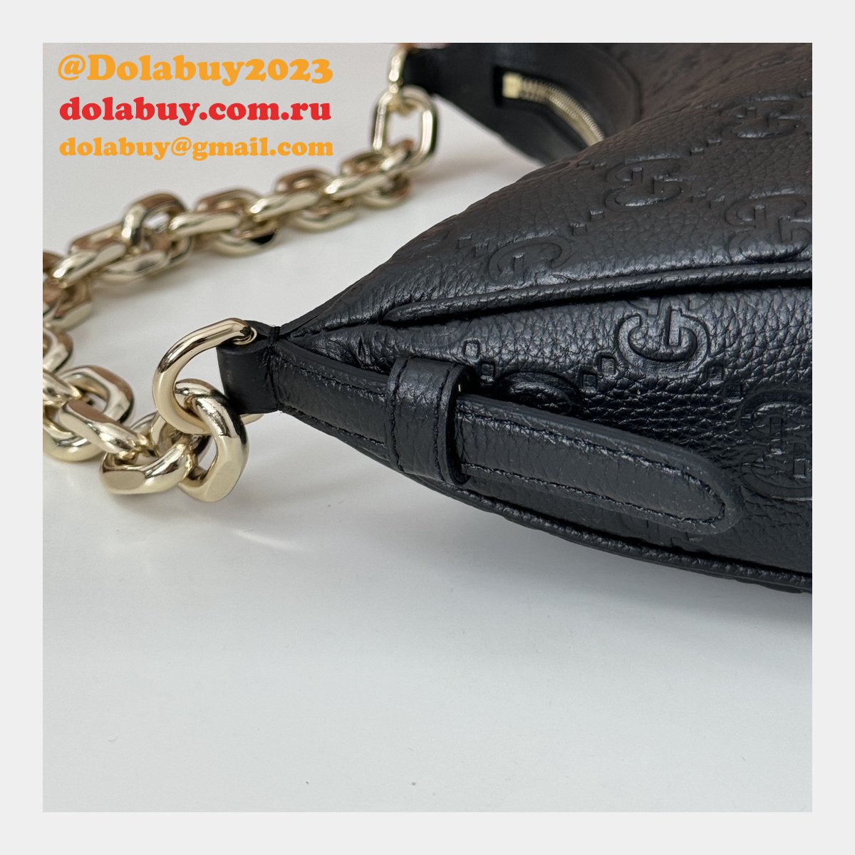 knockoff G*u*i gg emblem medium shoulder chain 820453 black bag