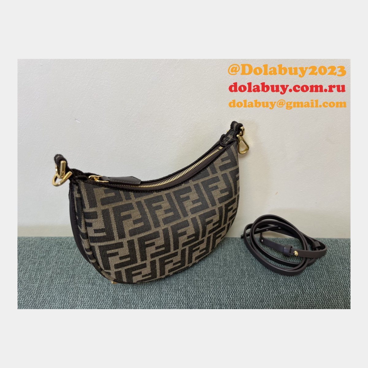 our dolabuy best praphy 56853 designer replica F**di bag