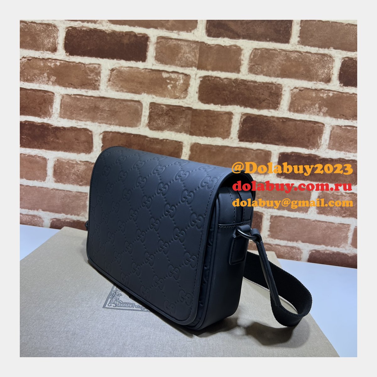G*u*i fake gg crossbody rubber-effect 775097 black bag