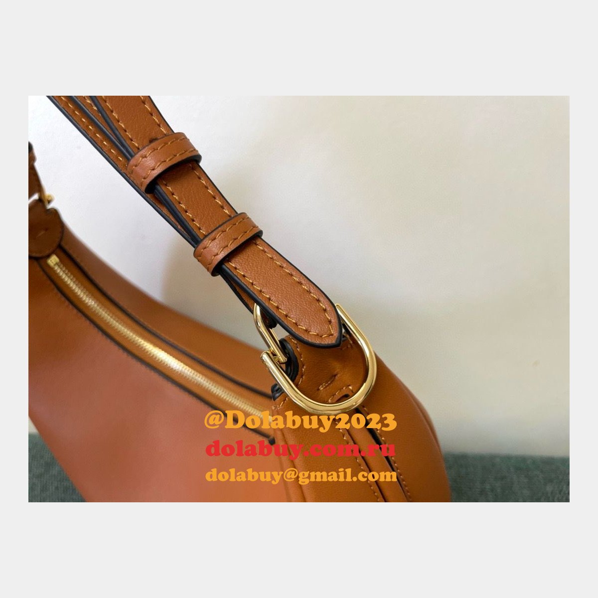 best F**di F**digraphy leather shoulder hobo bag